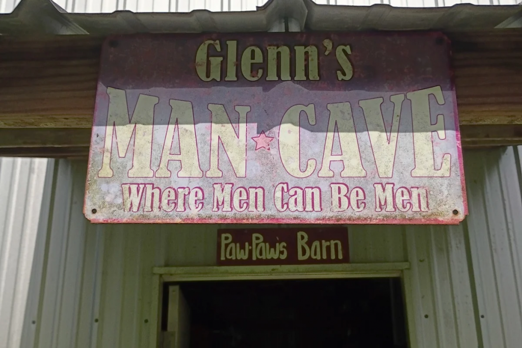 Pawpaw Glenn's Barn